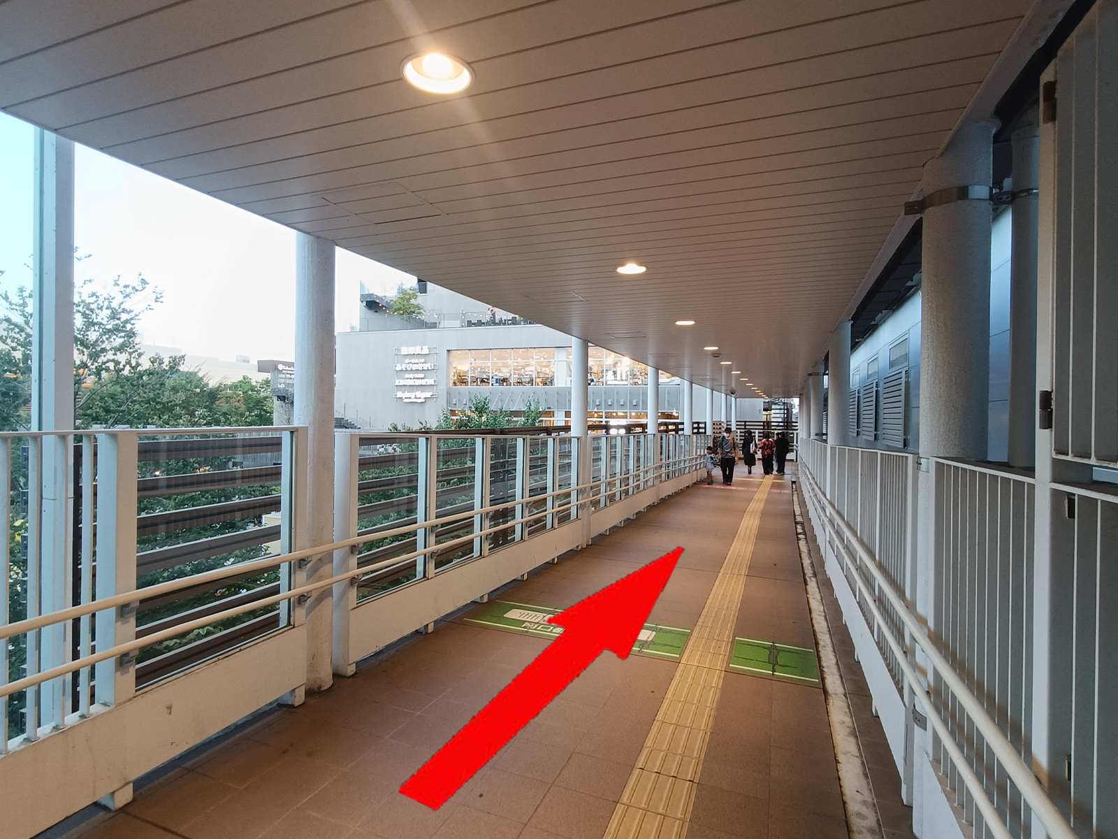 医院外観